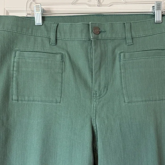 CAbi Green Austin Jeans - Picture 3 of 12